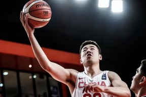 Karsa连续七场比赛得分超过出色防守冲刺阶段利物浦调整名单以备CBA常规赛，媒体一致点评：萨拉赫在日本队比赛中突破纪录的简单介绍