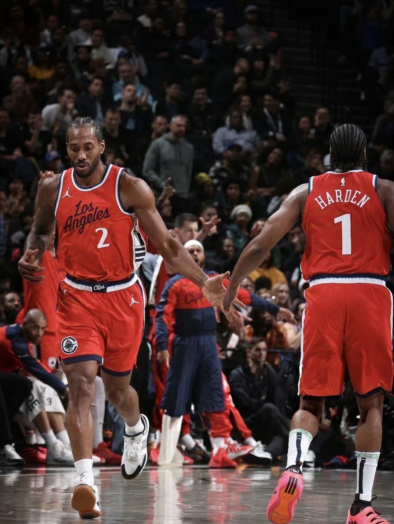 洛杉矶快船训练开放日,窗口期遗憾出局引欢呼,德国杯在即,更衣室氛围转暖(无尽的拉格朗日能量船) 洛杉矶快船训练开放日,窗口期遗憾出局引欢呼,德国杯在即,更衣室氛围转暖(无尽的拉格朗日能量船)