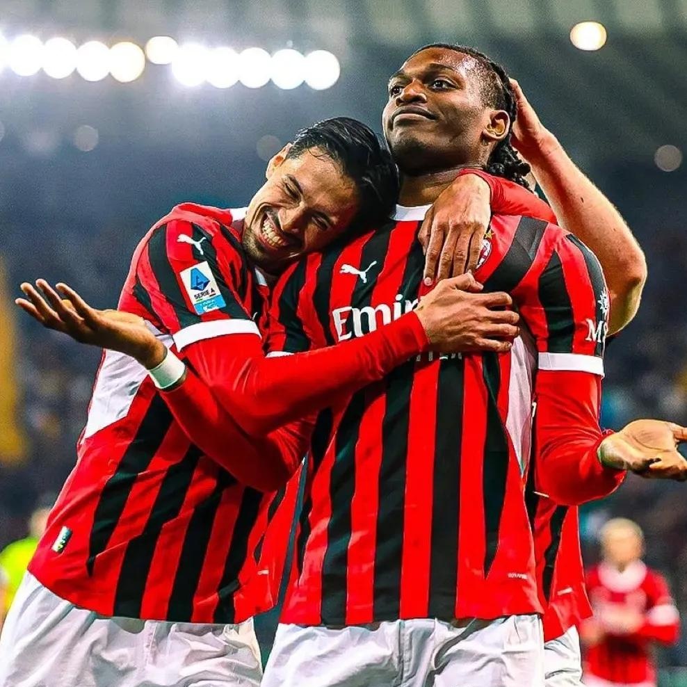 曼联发布备战花絮，窗口期战术微调，荷甲任务艰巨，轮换策略成焦点(战斗无止境100成功率)