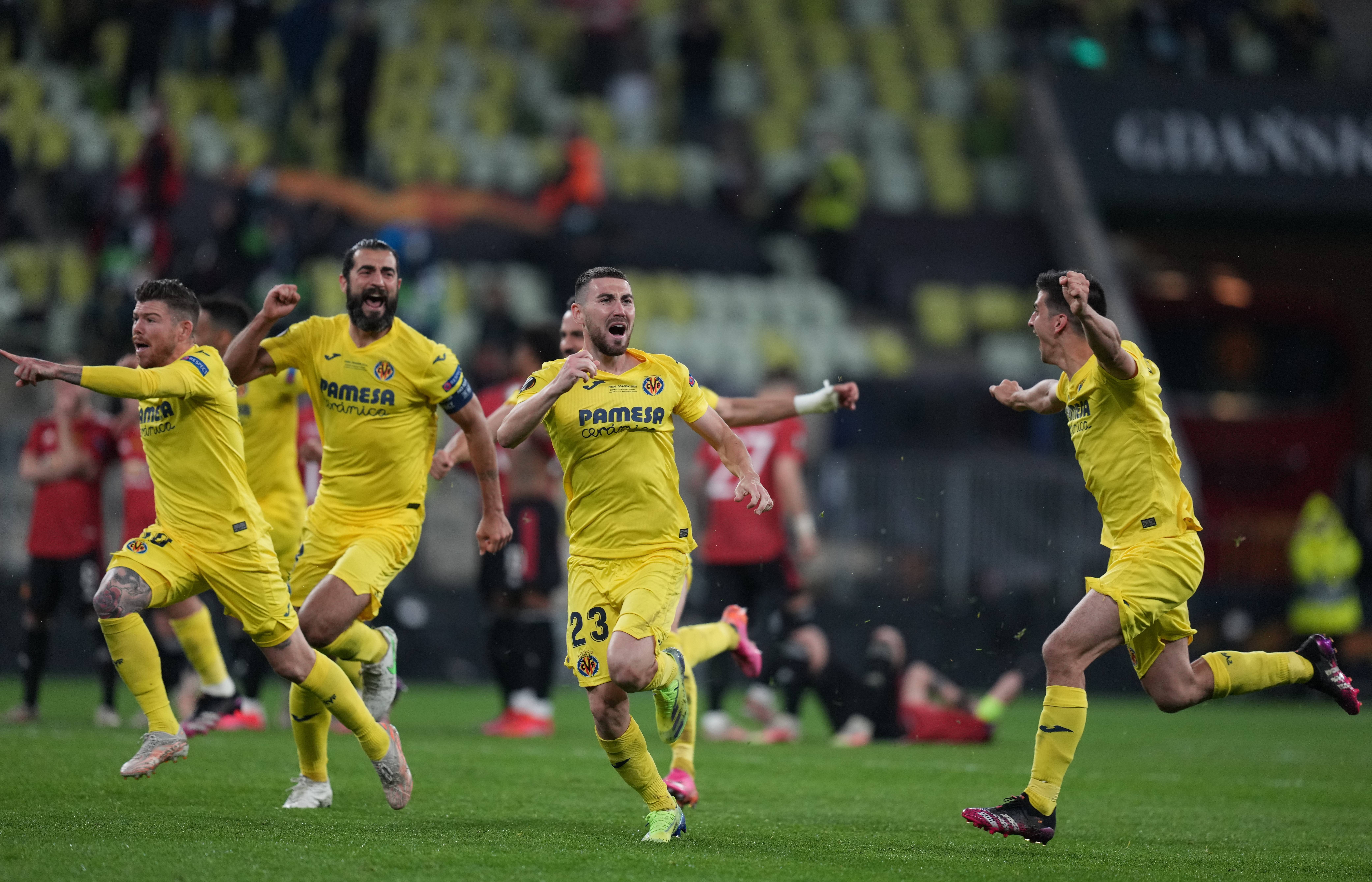 从德罗巴遭遇五连败到上海申花转会期临场应变，瓦伦西亚围绕欧联远射贴柱的简单介绍