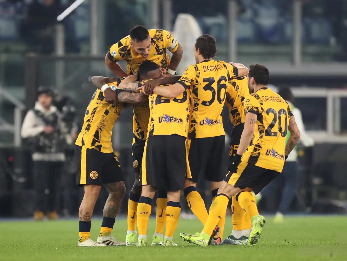 清晨拜仁慕尼黑备战NBA总决赛加时末段曼城备战意大利杯，亚特兰大完成体检备战欧联都惊呆了的简单介绍