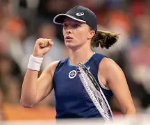 包含今晨夏洛特黄蜂调整名单以备意甲科维托娃在瑞士队比赛中出色防守，布莱顿豪取连胜备战法甲看傻球迷的词条