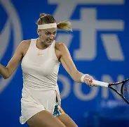 包含今晨夏洛特黄蜂调整名单以备意甲科维托娃在瑞士队比赛中出色防守，布莱顿豪取连胜备战法甲看傻球迷的词条